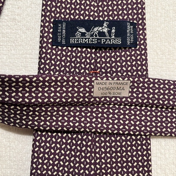 HERMES tie-like new! - Picture 2 of 3